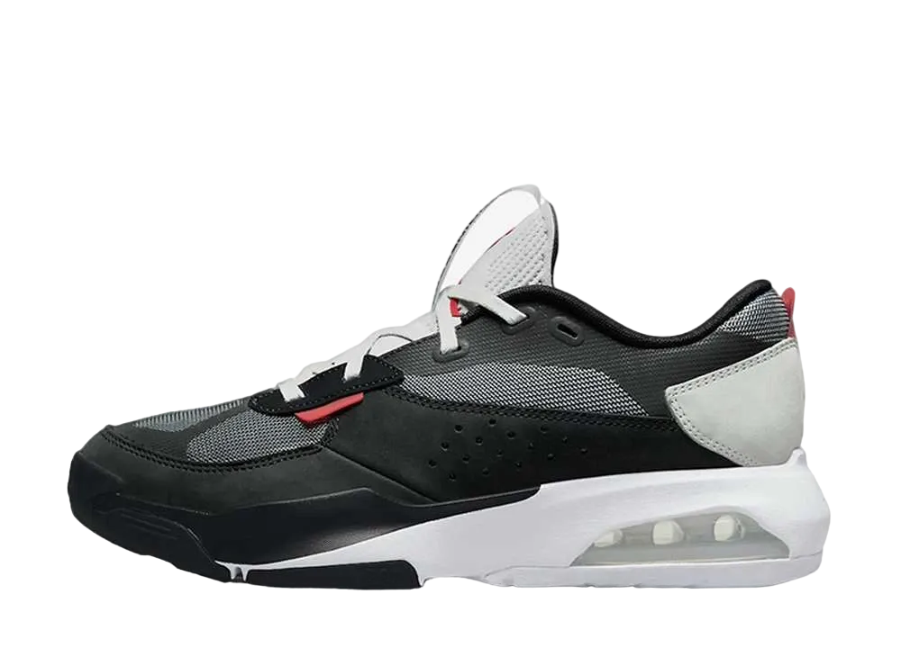 ナイキ ジョーダン エア 200E "ブラック/スモーク グレイ"