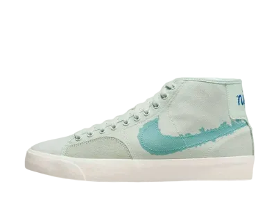Nike SB Blazer Court Mid PRM "Barely Green/Barely Green/Sail/Boarder Blue"