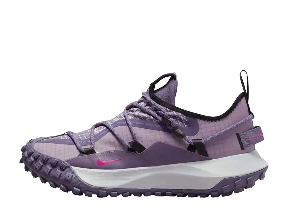 ナイキ ACG マウンテンフライ ロー SE "キャニオンパープル"