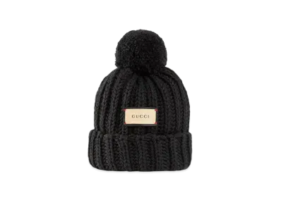 GUCCI Knit Wool Hat With Gucci Label "Black"