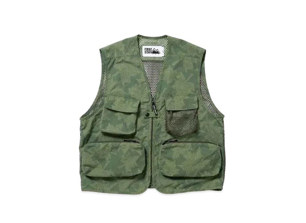 FIRST DOWN RIVER VEST SUPPLEX NYLON by E-WAX STUDIO "Leaf Green"