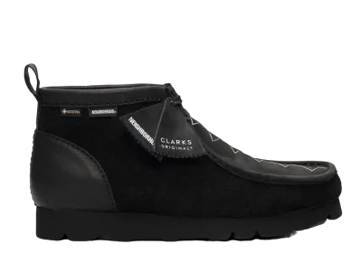ネイバーフッド × クラークス ワラビー BT GTX "ブラック"
