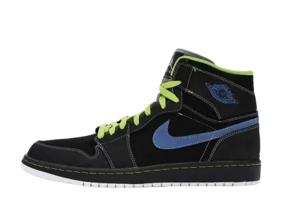 ナイキ エアジョーダン1 レトロ ハイ "ブラック/サイバーブルーサファイア"