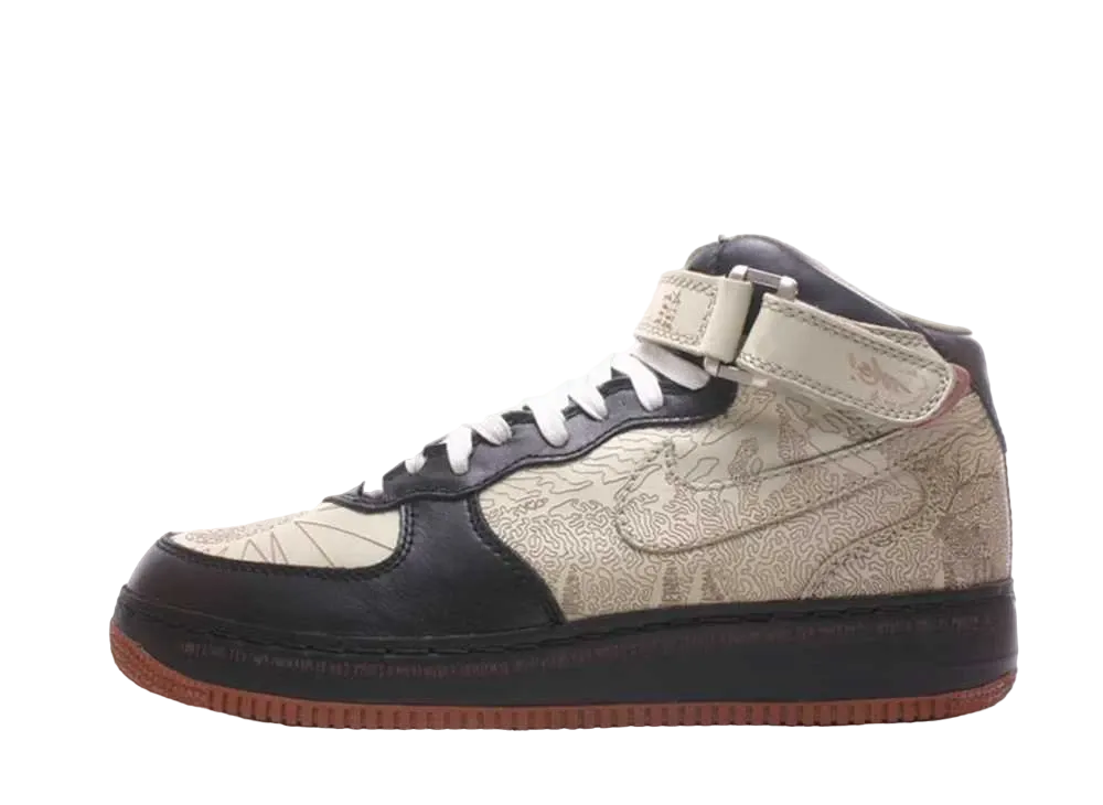 ナイキ エアフォース1 ミッド "インサイドアウト レイザー"