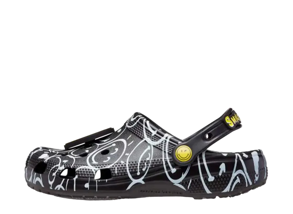 スマイリー × クロックス クラシック クロッグ "ブラック/マルチ" (2022)