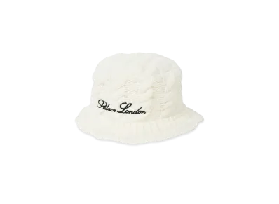 PALACE CABLE KNIT BUCKET HAT "White"