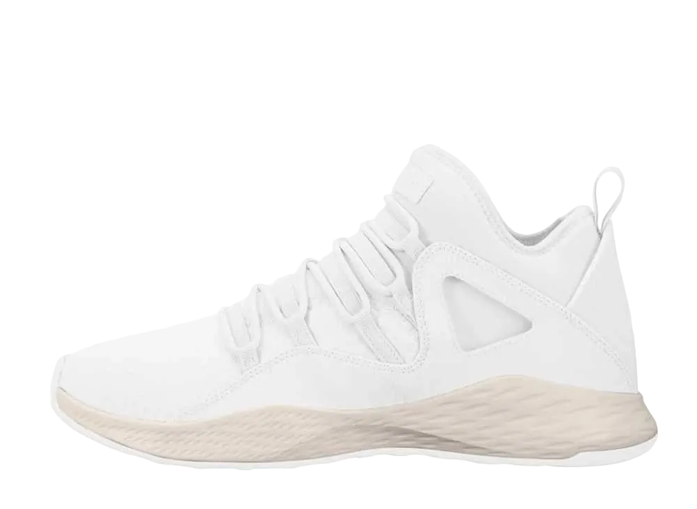 ナイキ エアジョーダン フォーミュラ 23 "ホワイト ライト オアウッド ブラウン"