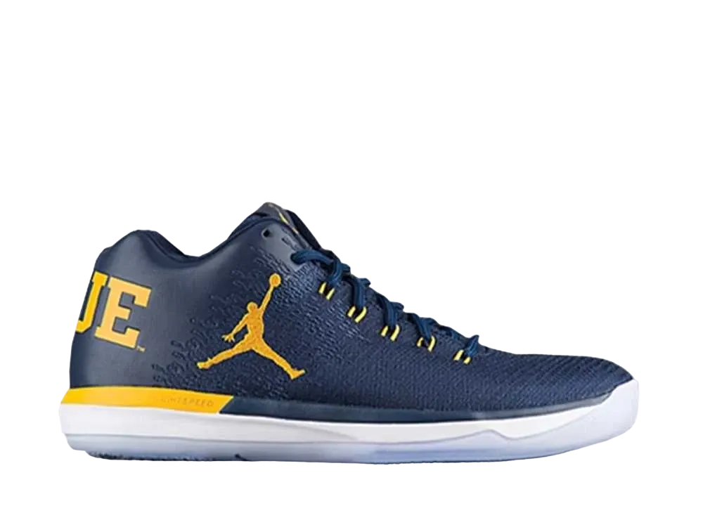 ナイキ エアジョーダン31 ロー "ミシガン"