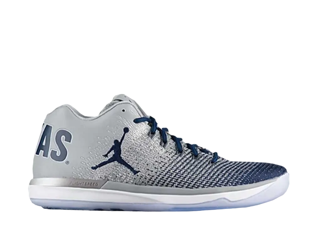 ナイキ エアジョーダン31 ロー "ジョージタウン"