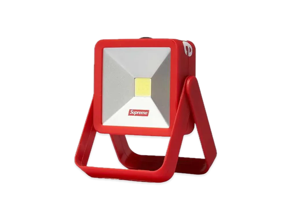 Supreme Magnetic Kickstand Light "Red"
