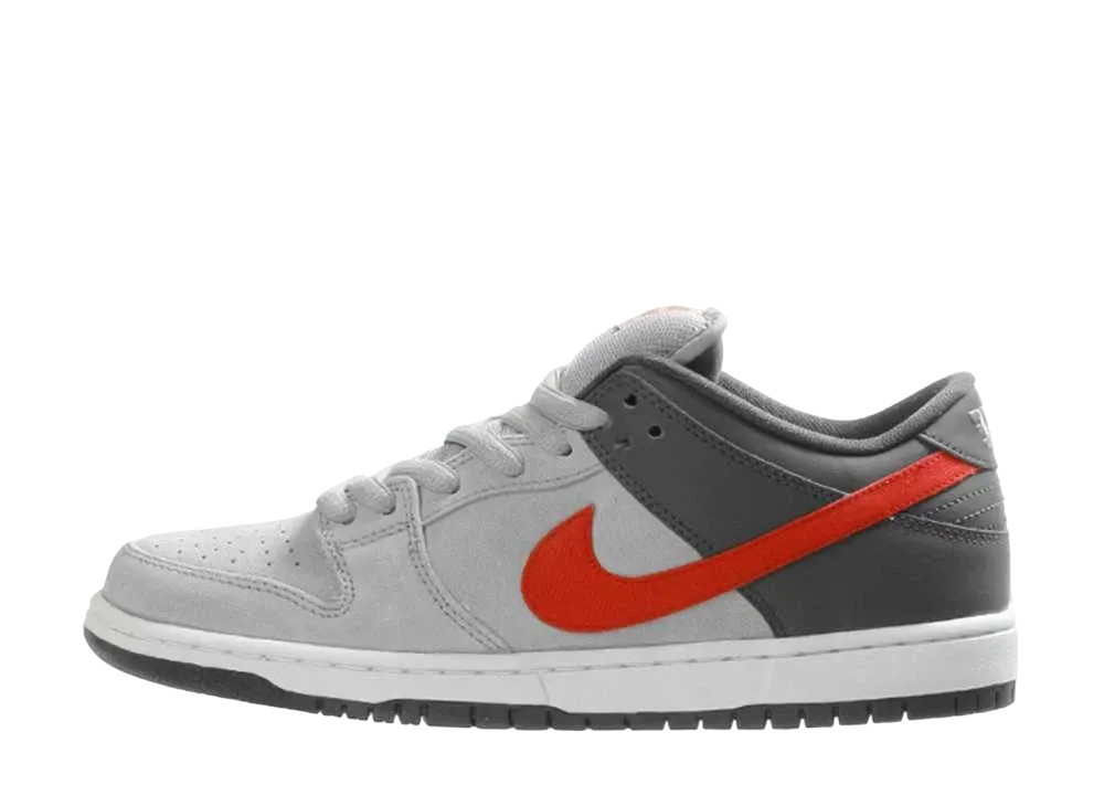 ナイキ SB ダンク ロー "ミディアム グレイ レッド"