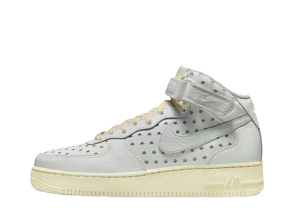 ナイキ ウィメンズ エアフォース1 ミッド スター "サミットホワイト"