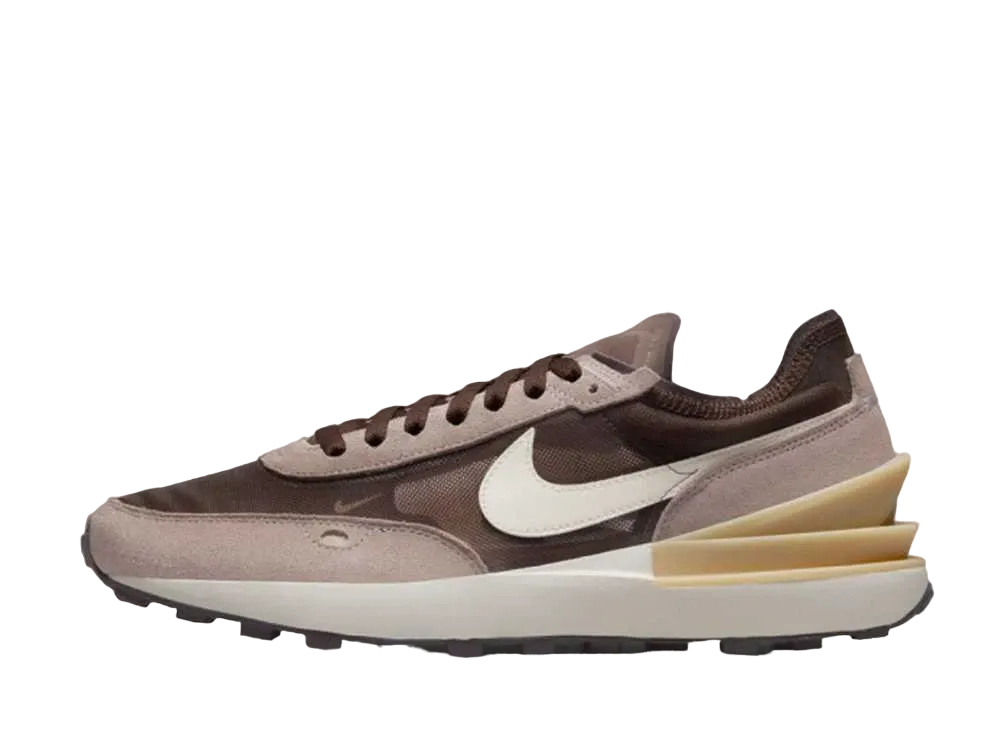 NIKE - NIKE WAFFLE ONE 24.5cm 黒 スニーカー メッシュの通販