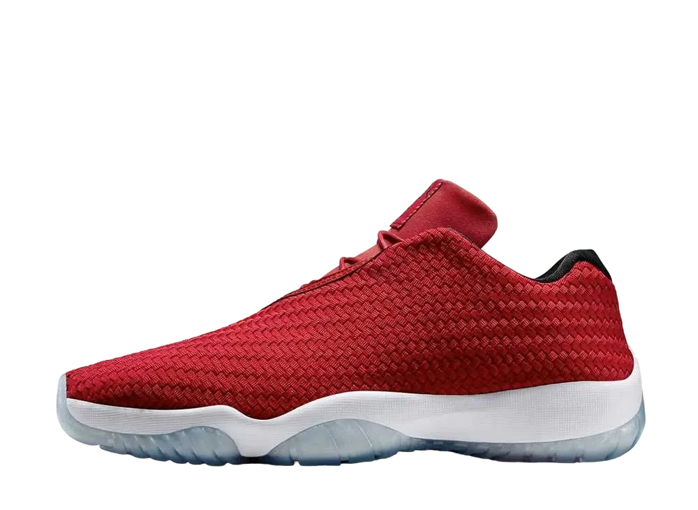 ナイキ エアジョーダン フューチャー ロー "ジム レッド"