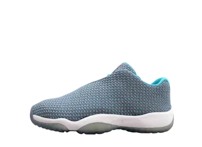 ナイキ GS エアジョーダン フューチャー ロー "ウルフ グレー"