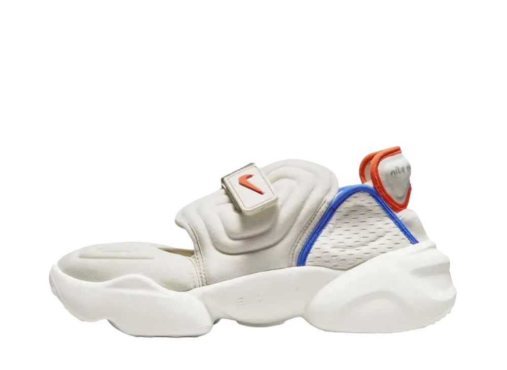 Nike スニーカー新品 Nike Women's Aqua Rift Premium 