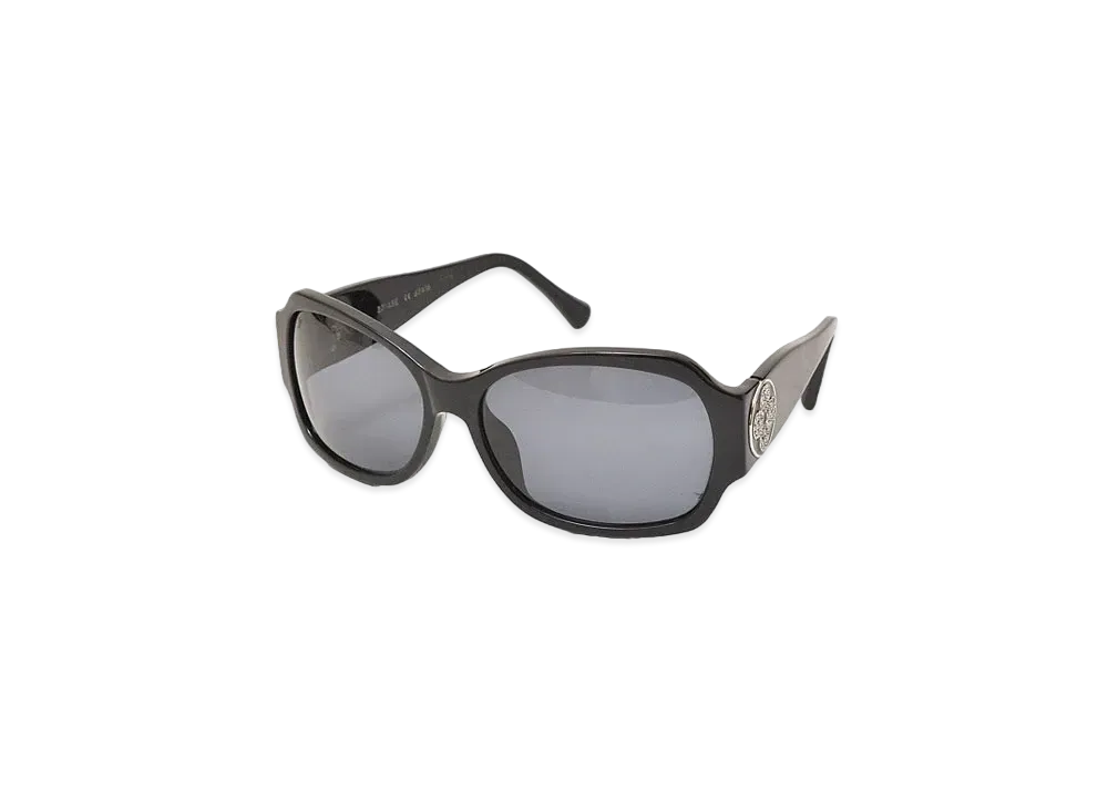 Louis Vuitton Ursula Stolas Sunglasses "Black"