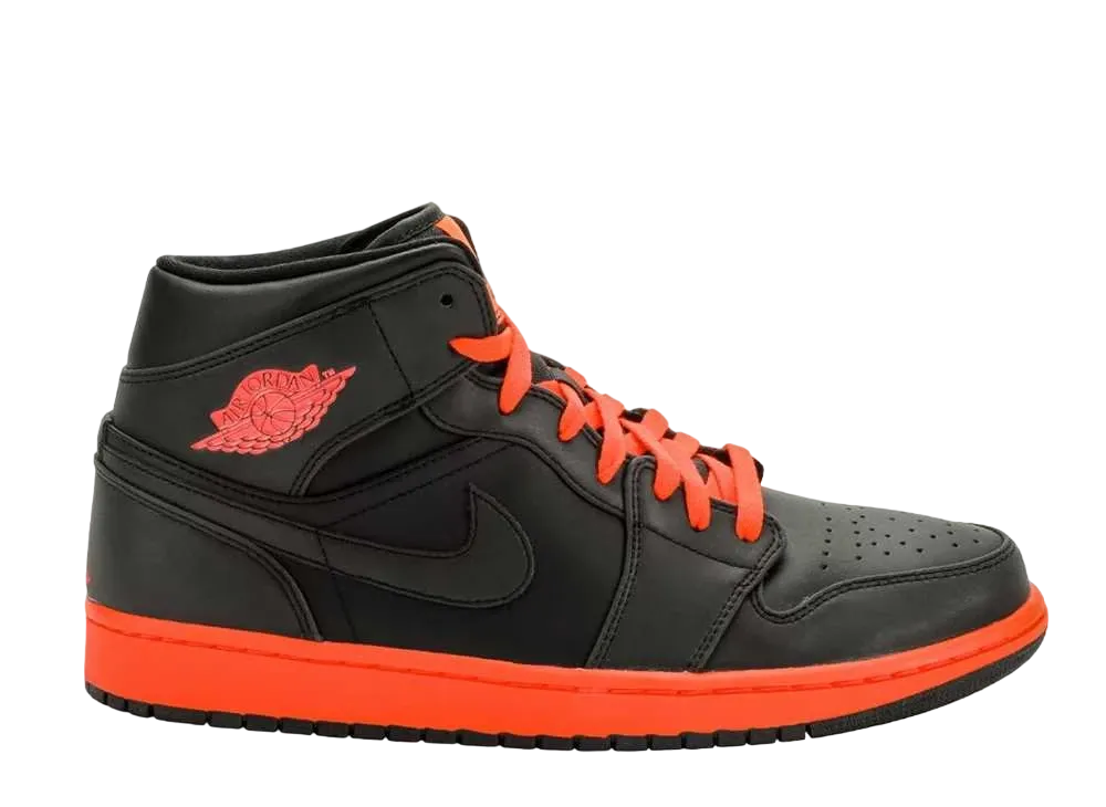 ナイキ エアジョーダン1 ミッド  "ブラック インフラレッド"