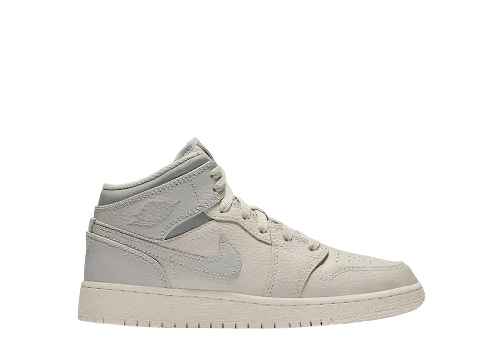 Nike GS Air Jordan 1 Mid "Light Bone Wolf Grey"