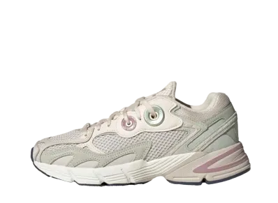 adidas Women's Astir "Wonder White/Clear Brown/Hello Green"