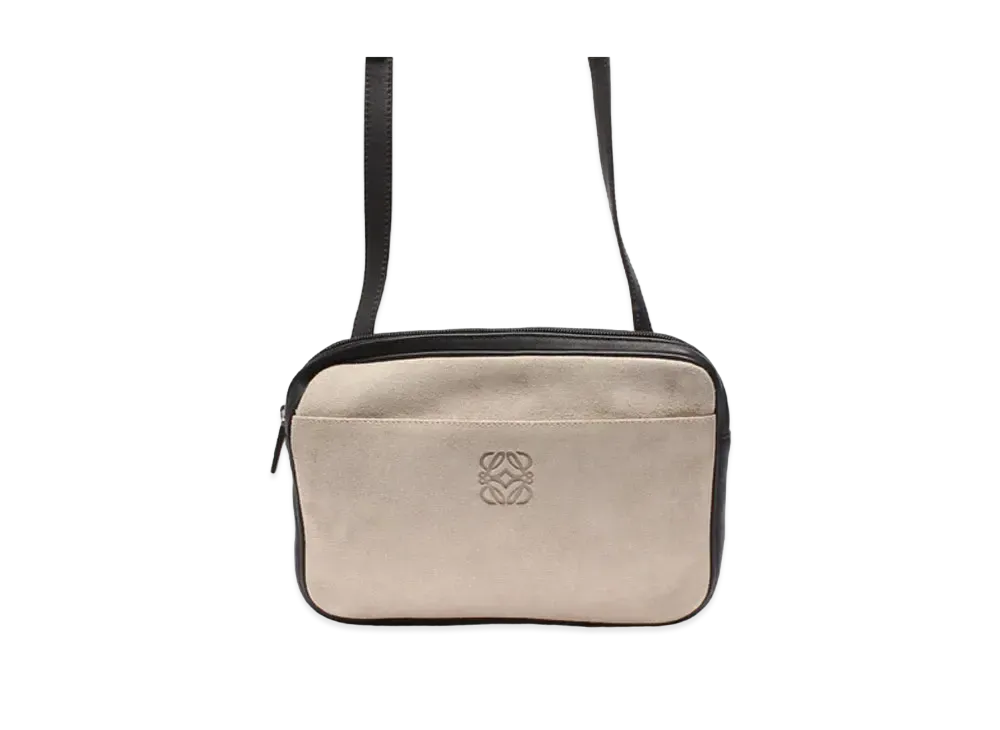 ロエベ アナグラム スエード ショルダーバッグ "ベージュ"