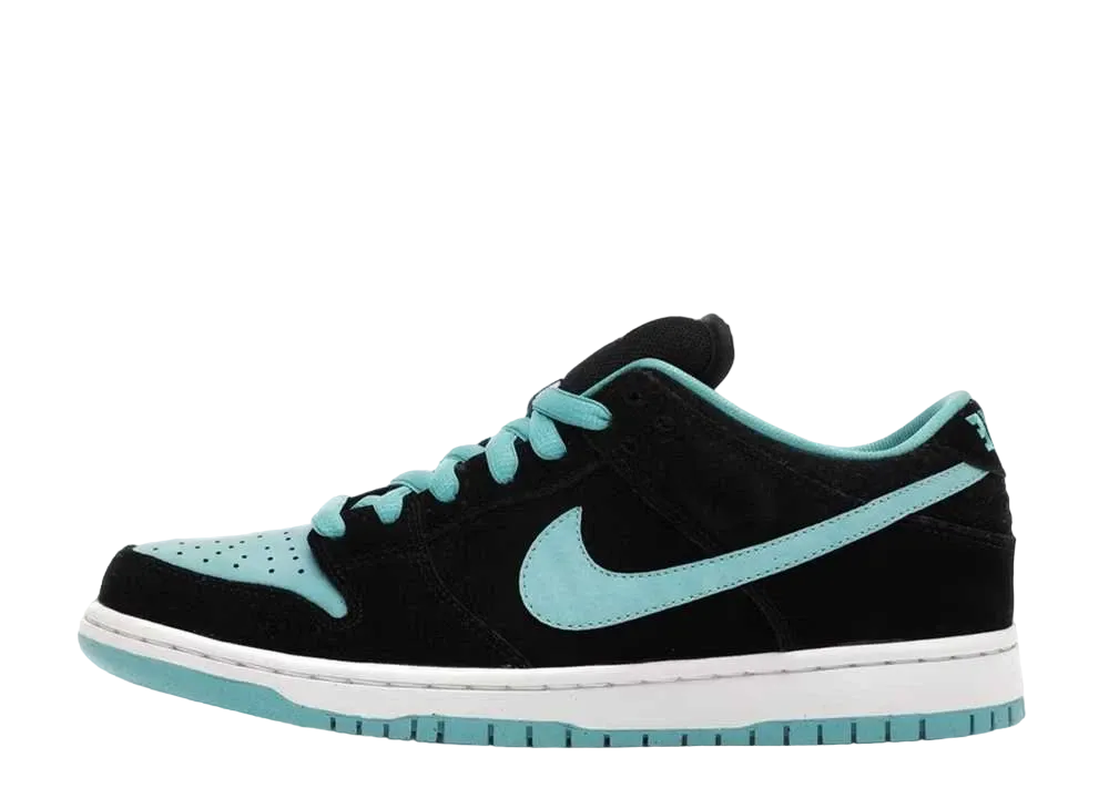 Nike SB Dunk Low "Clear Jade"