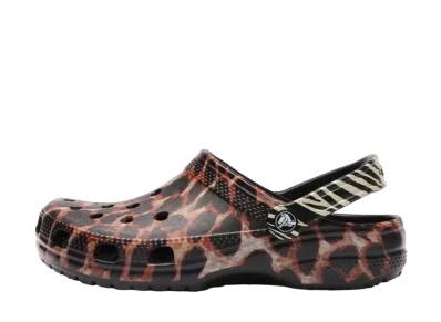 クロックス クラシック アニマル リミックス クロッグ "ブラック/マルチ アニマル"