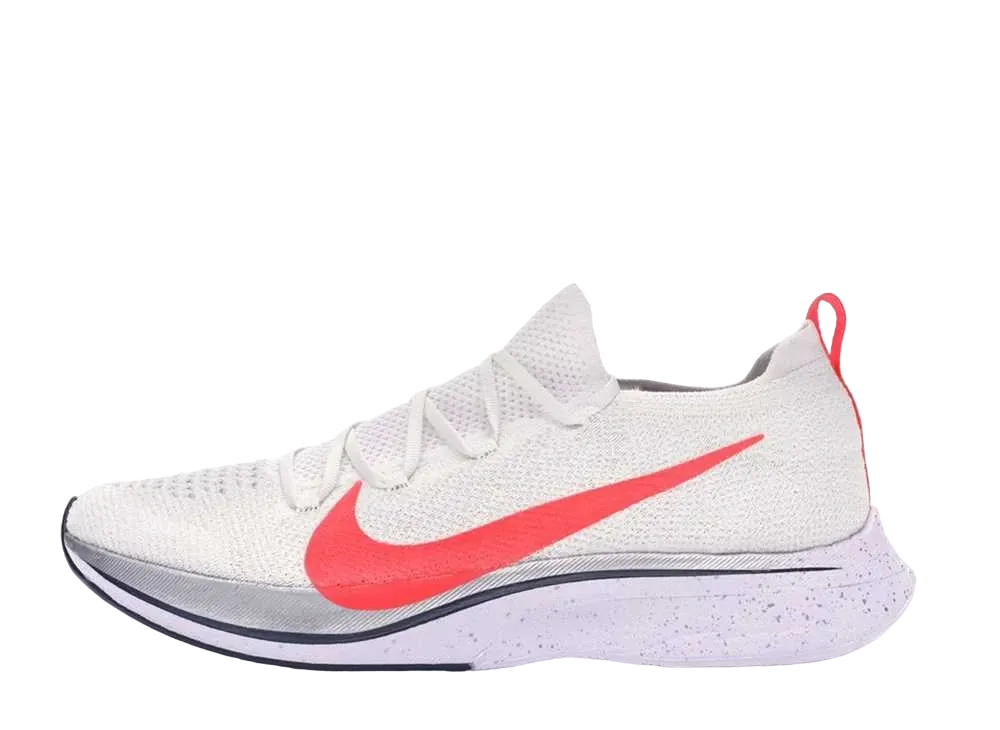Nike VaporFly ホワイト/レッド Nike Vaporfly 4% Flyknit Ekiden Pack 