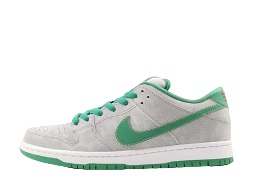 ナイキ ダンク SB ロー  "メデューサ"