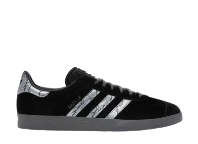 STAR WARS × adidas Gazelle The Mandalorian Darksaber "Core Black/Grey Four"