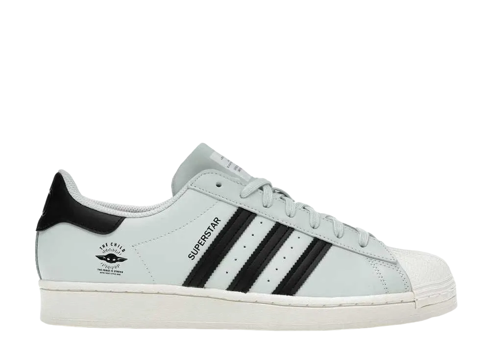 スターウォーズ × アディダス スーパースター ザ マンダロリアン ザ チャイルド "リネン グリーン/コア ブラック/クリーム ホワイト"