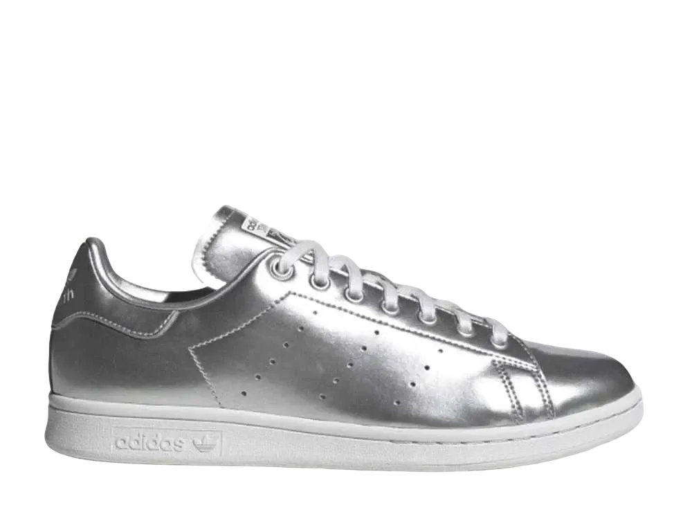 アディダス スタンスミス "メタル シルバー メタリック"