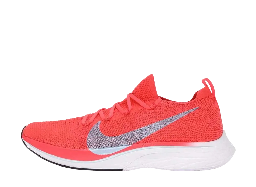 ナイキ ヴェイパーフライ 4% フライニット "ブライトクリムゾン"