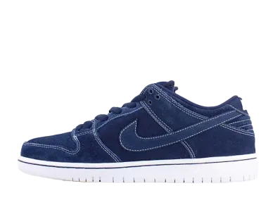 ナイキ ダンク ロー プロ SB "ミッドナイト ネイビー/ミッド ネイビー ホワイト"