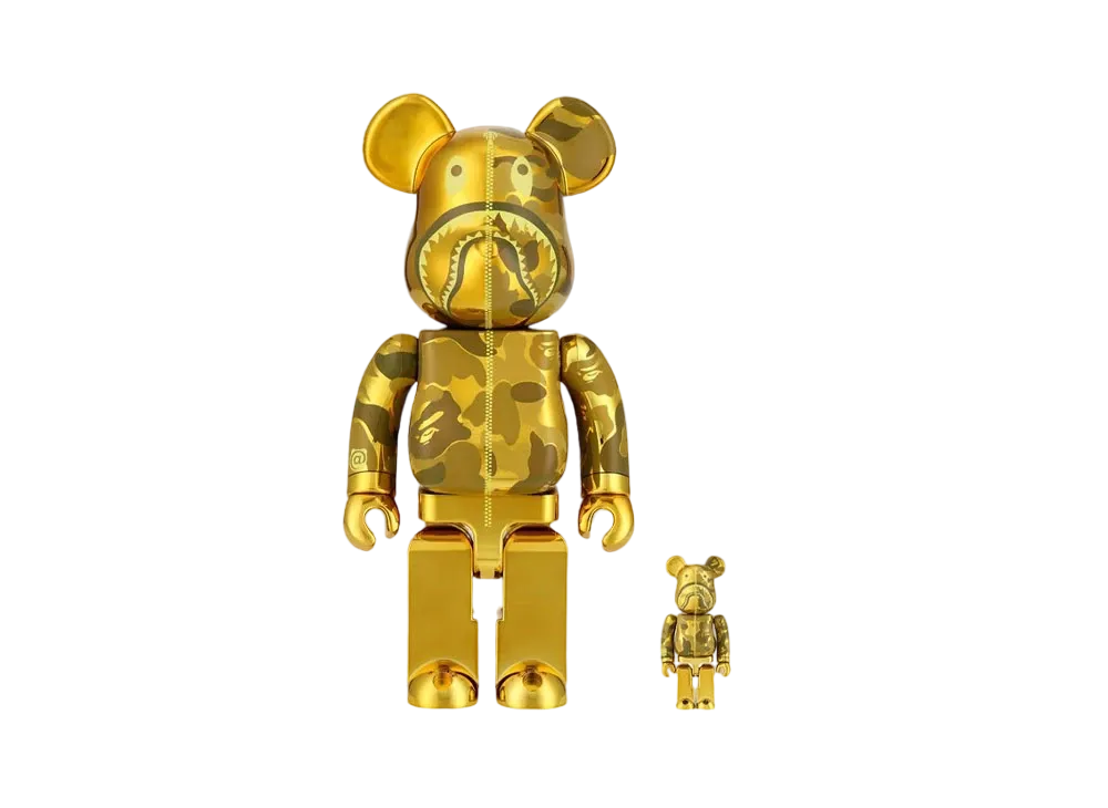 Bearbrick BAPE(R) CAMO SHARK 100%&400% GOLD