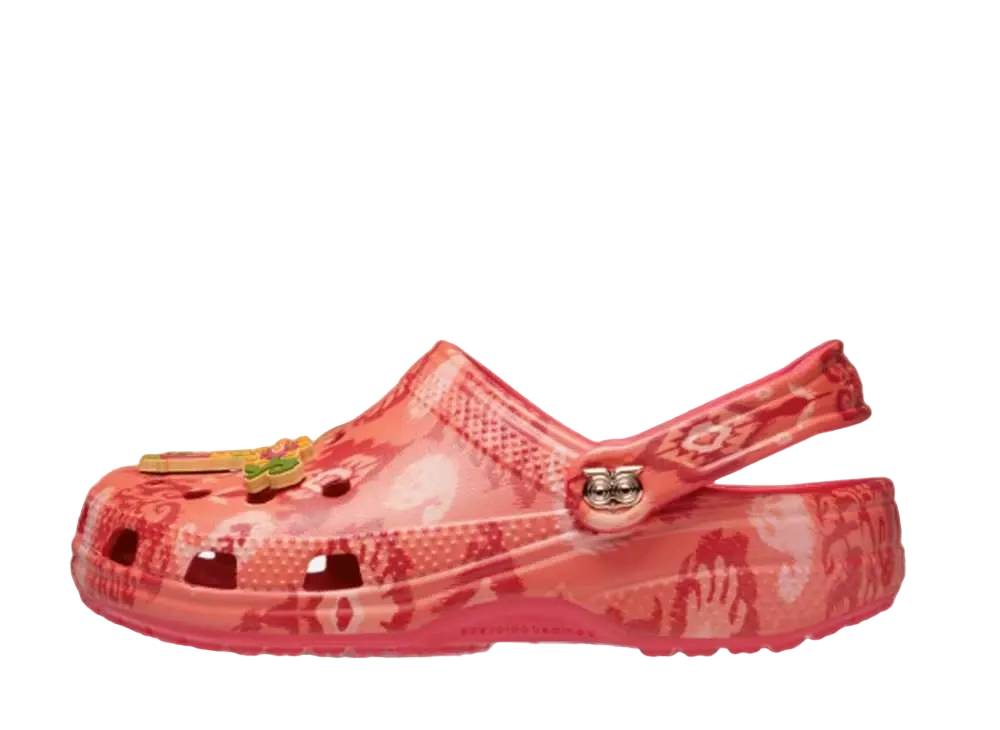 クロックス クラシック チュンバック クロッグ "レッド/マルチ"