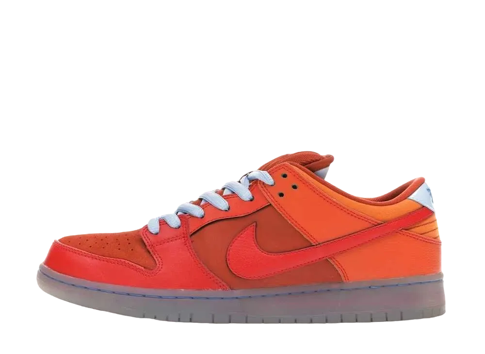 ナイキ ダンク SB ロー "ガンマ オレンジ"