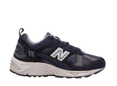 ニューバランス 878 "ネイビー シルバー"