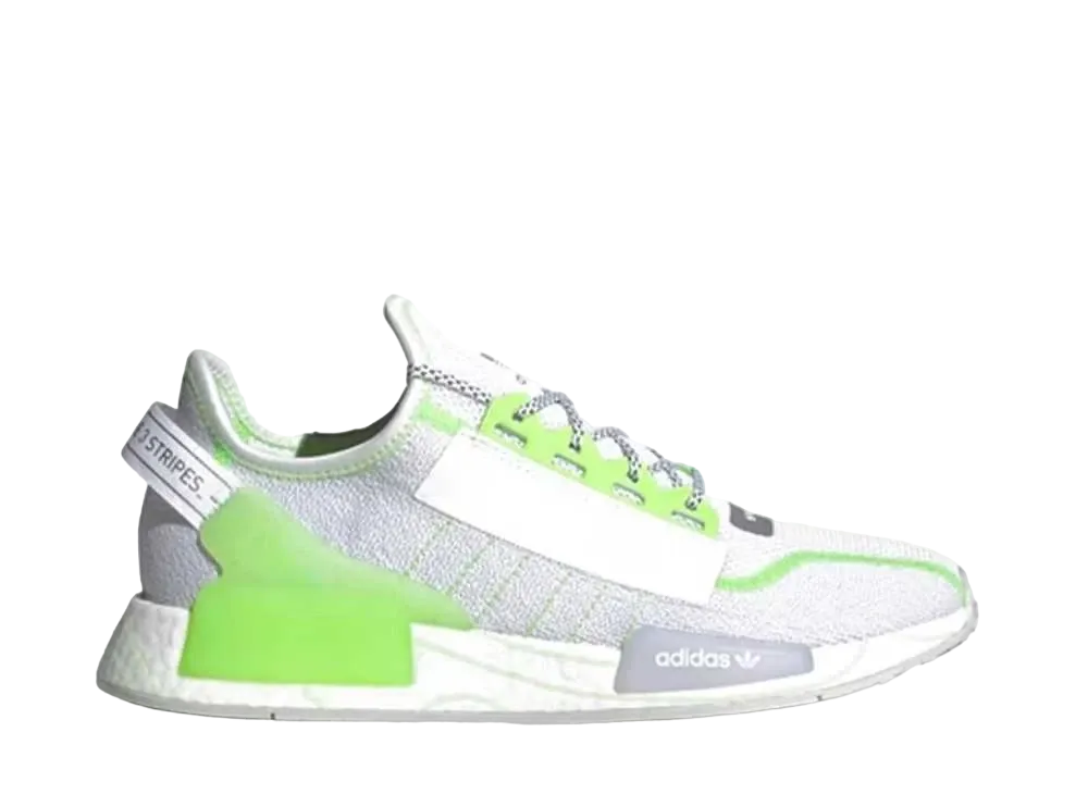 アディダス エヌ エム ディー R1 V2 シグナル "グリーン"