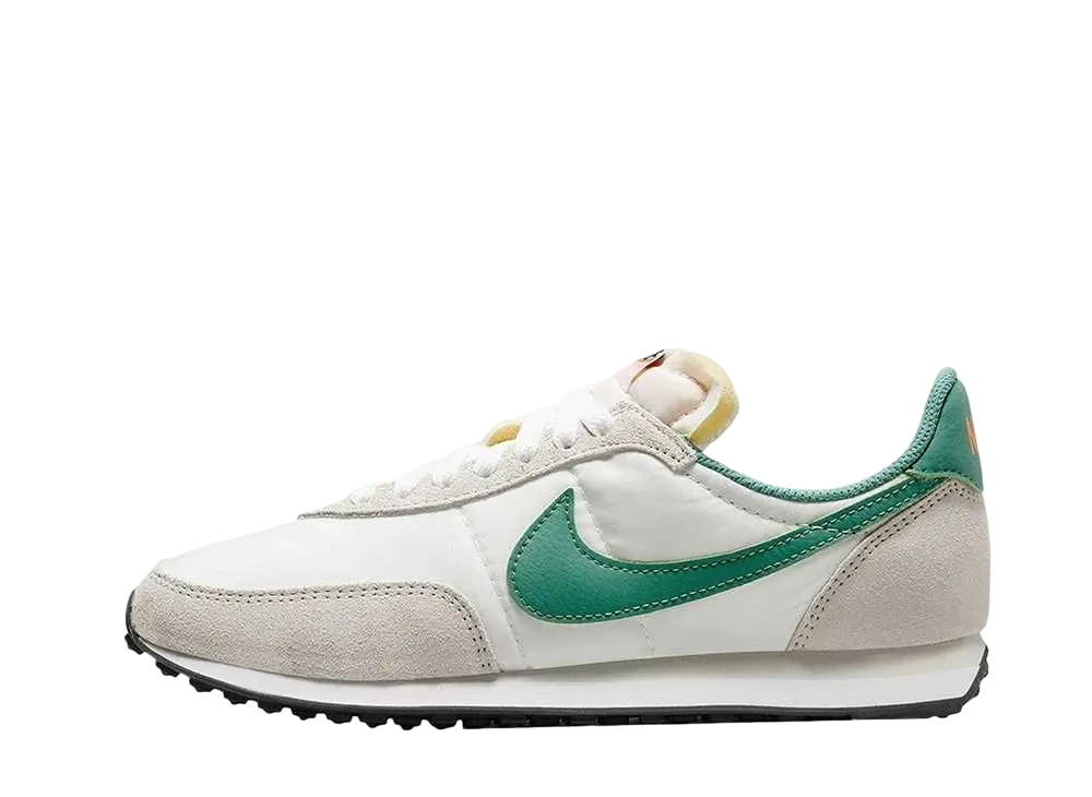 ナイキ ウィメンズ ワッフル トレーナー2 "ライト ボーン グリーン"