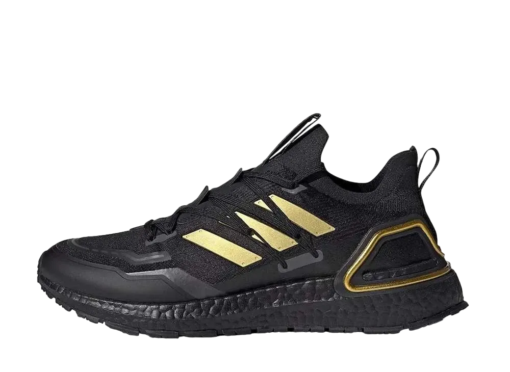 アディダス ウルトラブースト 20 エクスプローラー "ブラック ゴールド メタリック"