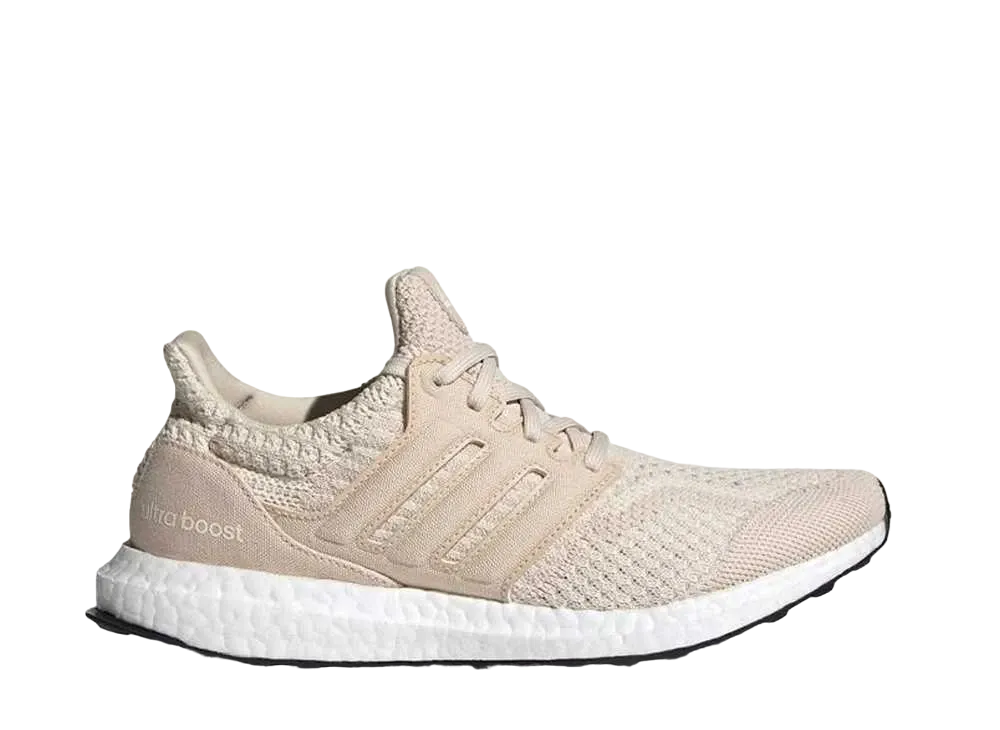 アディダス ウィメンズ ウルトラブースト 5.0 DNA "ハロ アイボリー"