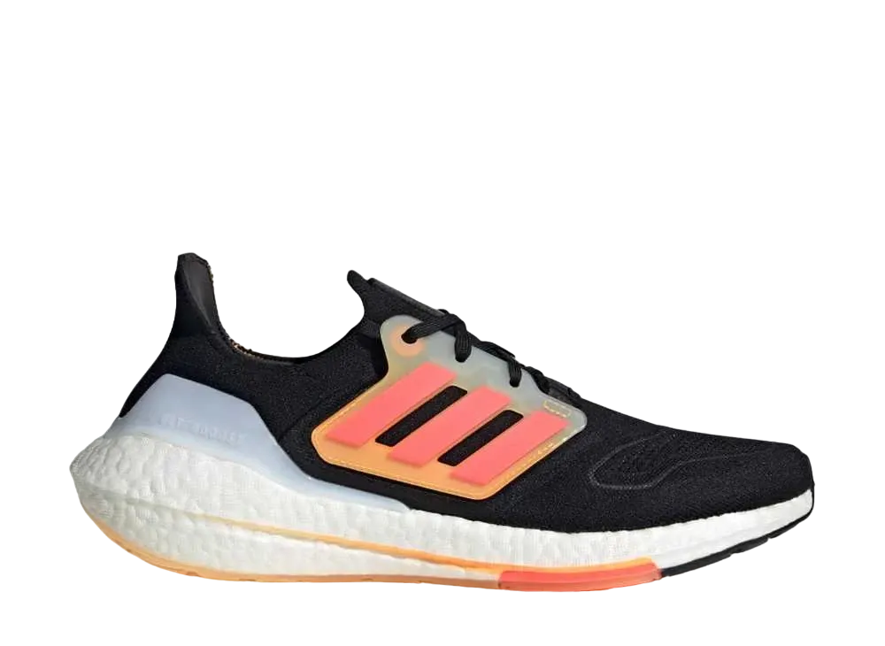 アディダス ウルトラブースト 22 "ブラック ターボ フラッシュ オレンジ"