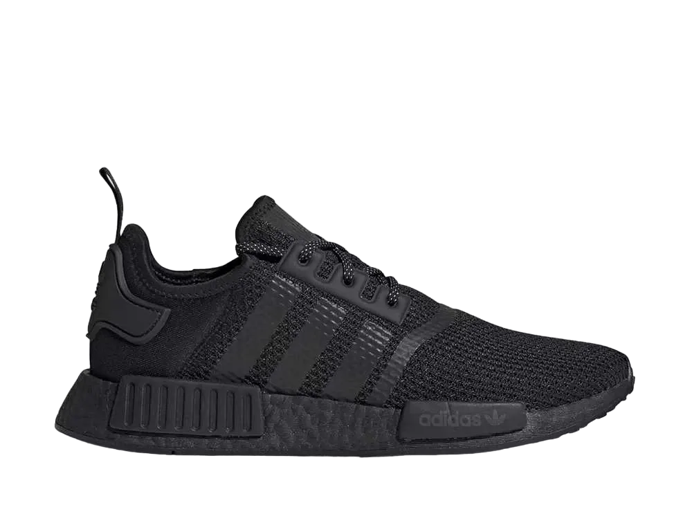 アディダス エヌ エム ディー R1 "ブラック カーボン"