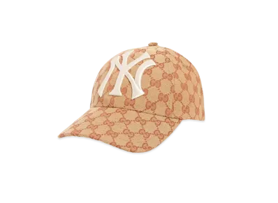 GUCCI x NY Yankees GG Canvas Baseball Cap