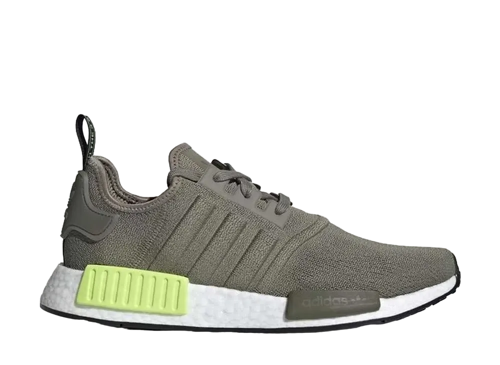 アディダス エヌ エム ディー R1 "スティール ソーラー イエロー"