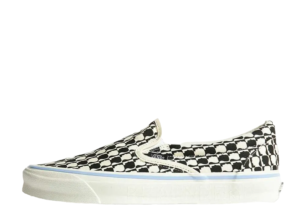 BRAIN DEAD × Vans Vault OG Classic Slip-on "Black/White"