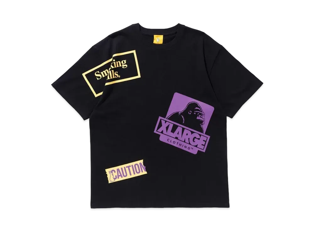 XLARGE x FR2 S/S TEE RANDOM LOGO "Black"