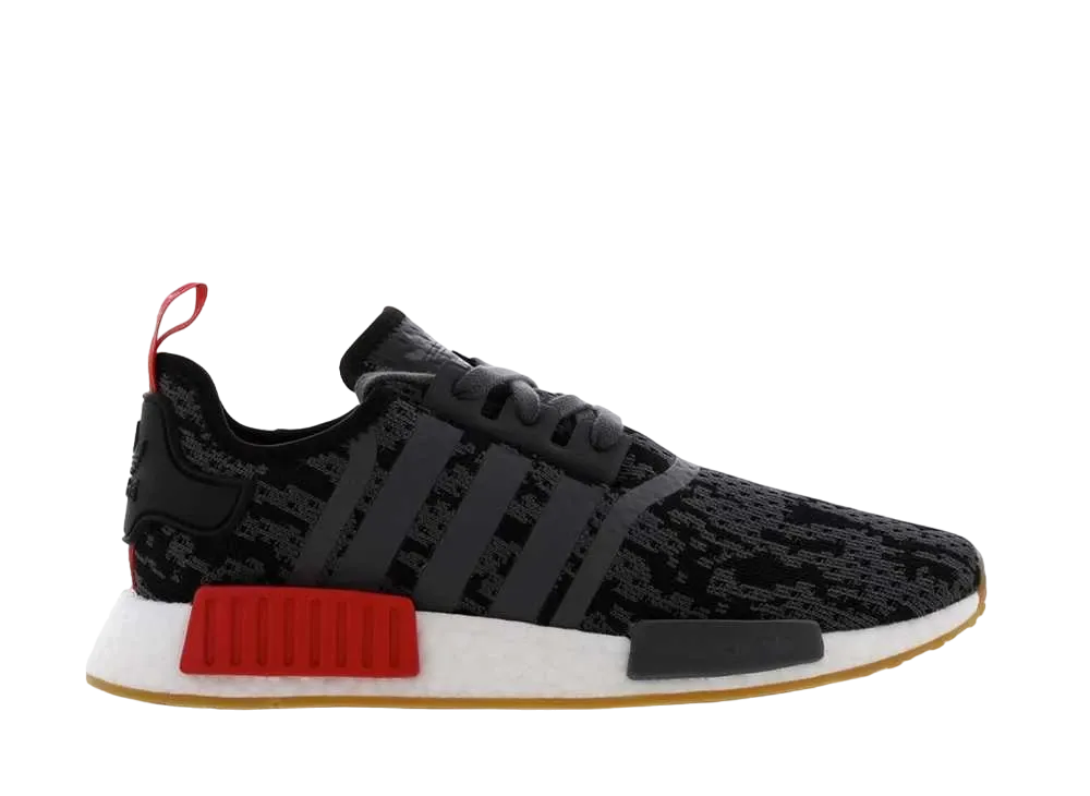 アディダス エヌ エム ディー R1 "ブラック グレイ レッド ガム"