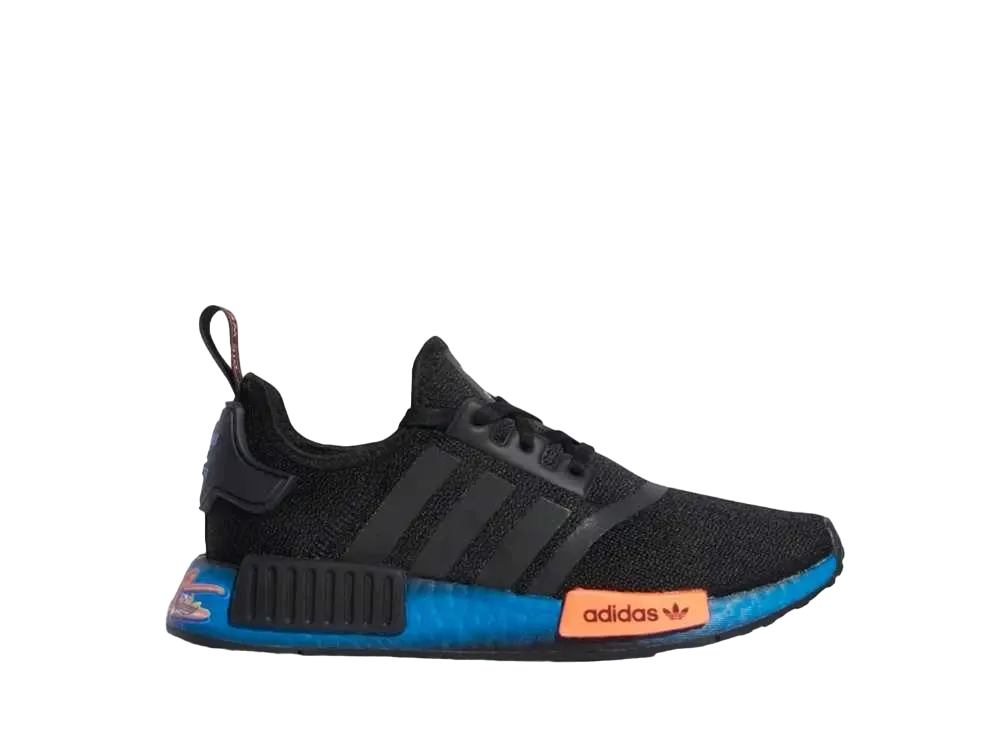 アディダス GS エヌ エム ディー R1 "コア ブラック/シグナル コーラル"